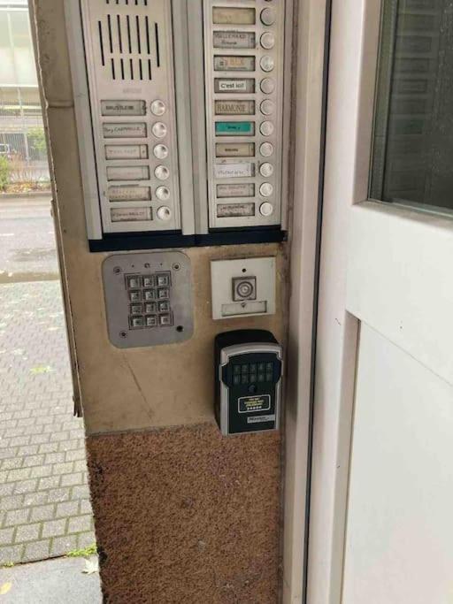 Superbe Appartement A Une Minute A Pied De La Gare إبينال المظهر الخارجي الصورة